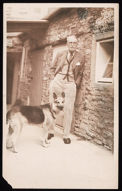 File:J.R. Ackerley and his dog Queenie.jpg