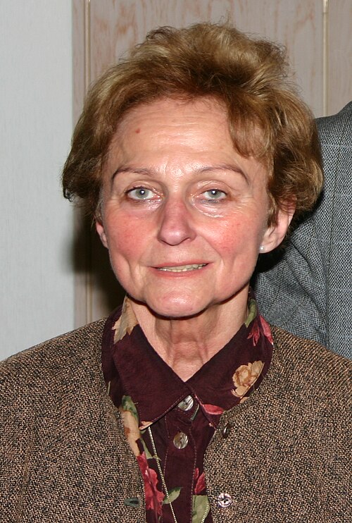 File:Vathy Zsuzsa 2005 (cropped).jpg