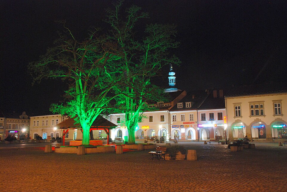 File:RYNEK KROSNO FOTO HEPNAR.JPG