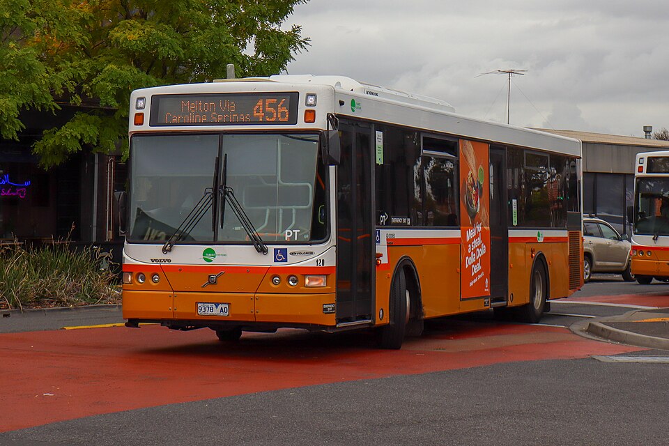 File:Route 456 Bus.jpg