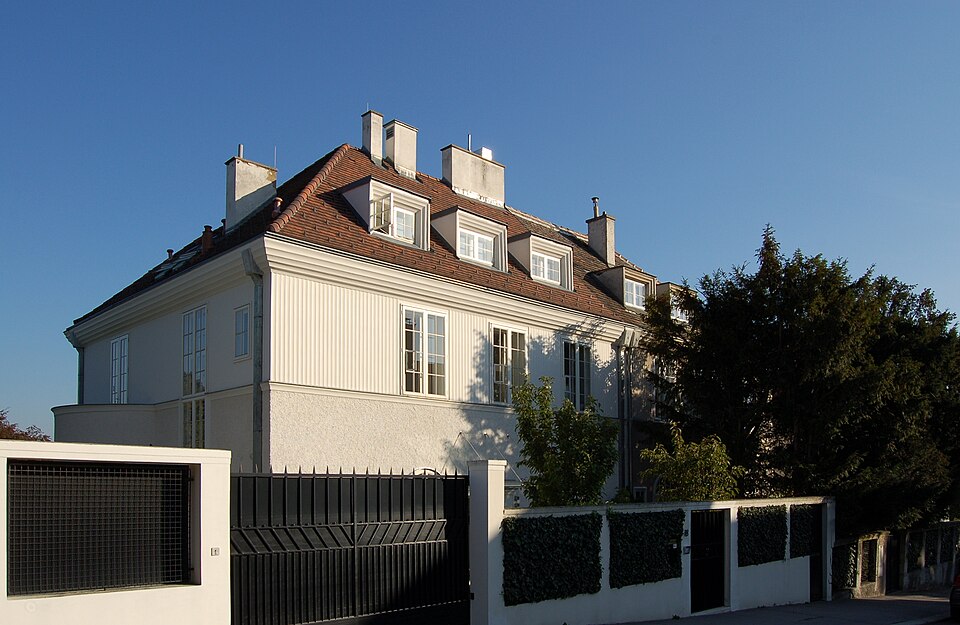 File:Suttingergasse 16-18 (Döbling) I.jpg