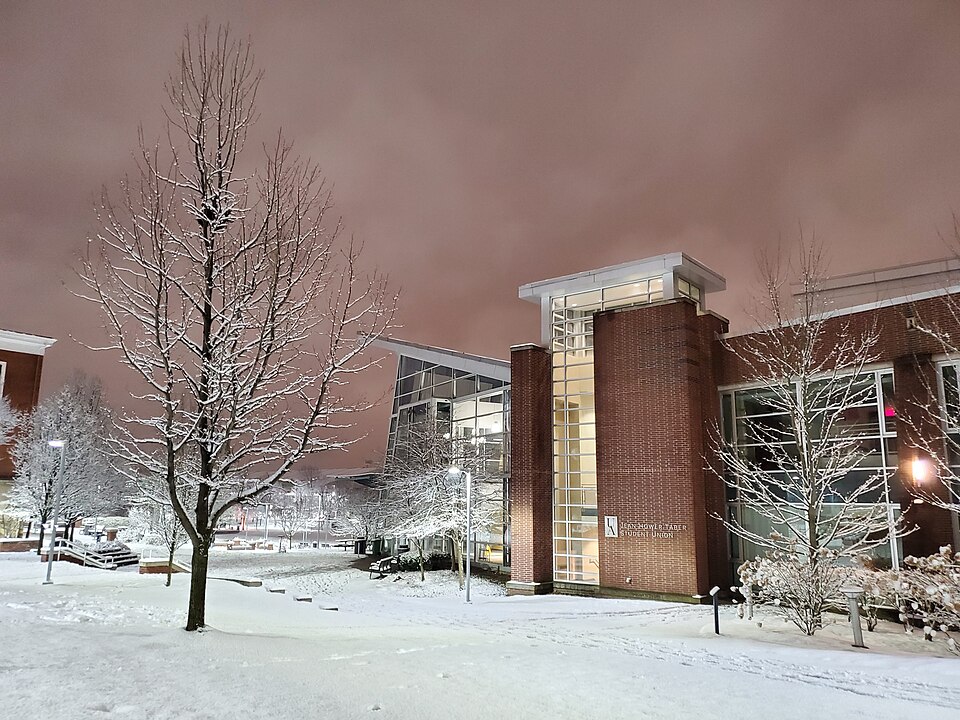 File:University of Akron Student Union.jpg