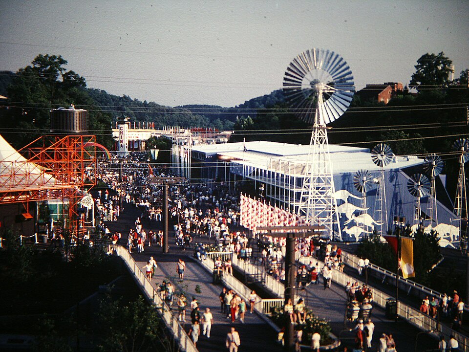 File:Australian Pavilion.jpg