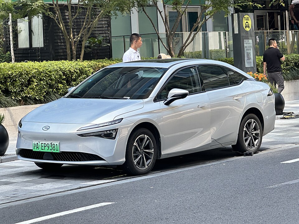 File:Aion S Max 008.jpg