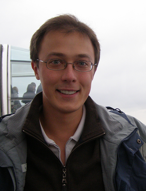 File:Ilya kuprov.png