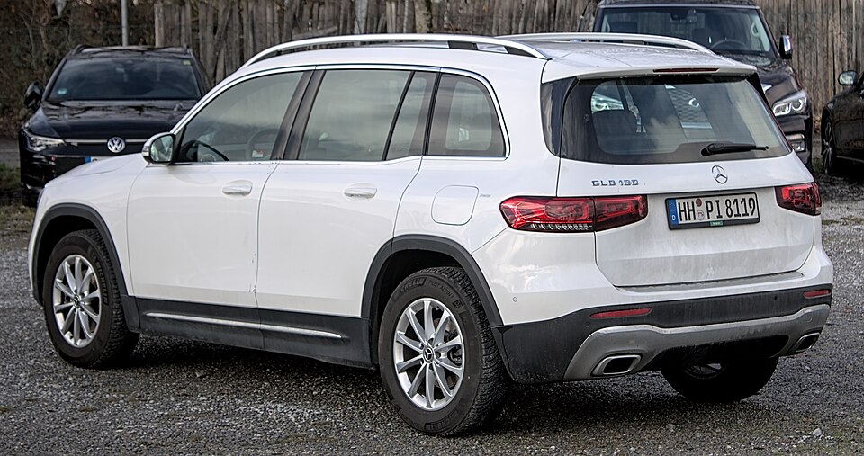File:Mercedes-Benz X247 IMG 5752.jpg