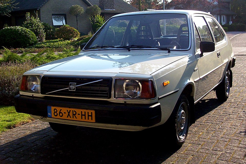 File:Volvo343DL1980.jpg