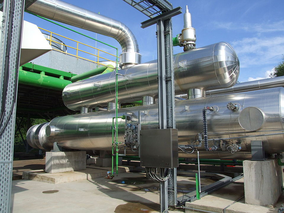 File:Wärmetauscher des GKW Landau.jpg