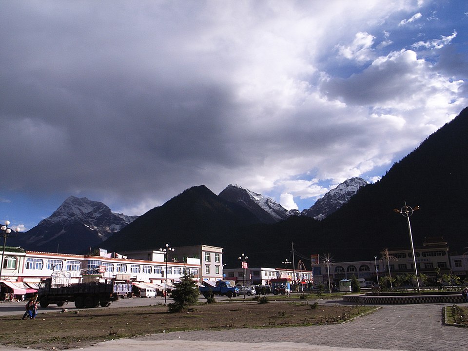 File:Zhamo Tibet.jpg