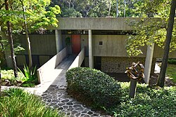 The home of architect Harry Seidler in Kalang Avenue