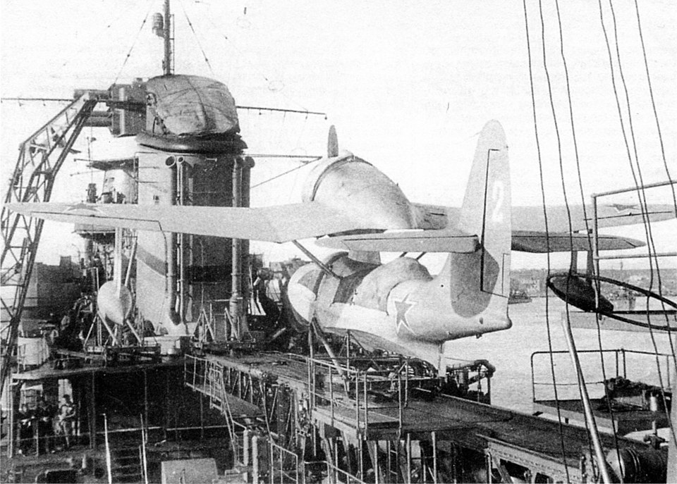 File:KOR-2-Molotov1941.jpg