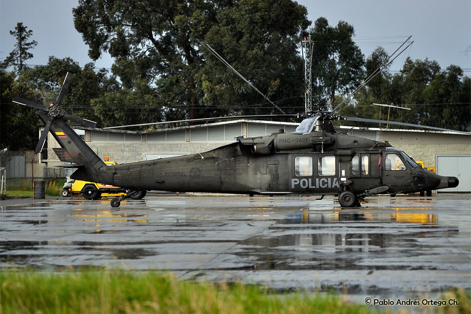 File:UH-60 PNC-0601 Black Hawk (5572814109).jpg