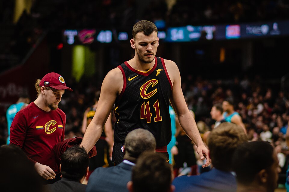 File:Ante Zizic (32651797807).jpg