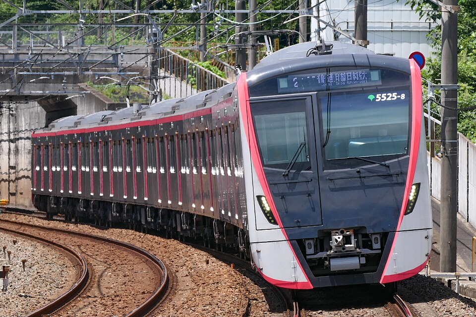 File:Toei-Type5525-8.jpg