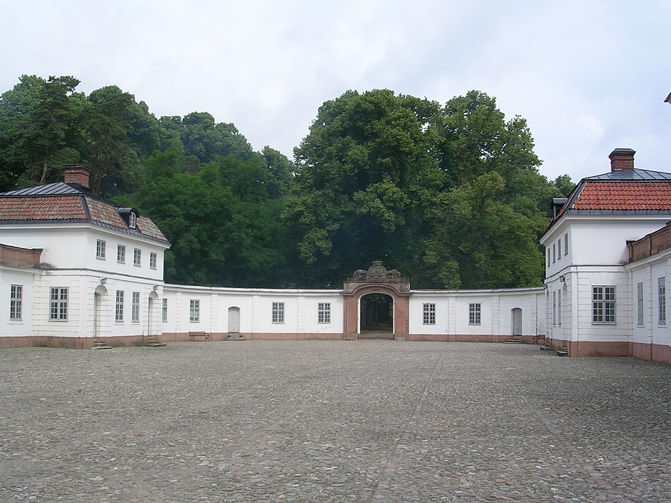File:Övedsklosters slott 1.jpg