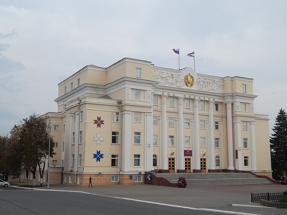 File:Дом Советов Саранск.JPG