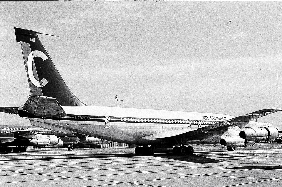 File:Boeing 707-138B (Air Commerz) ex D-ADAQ.jpg