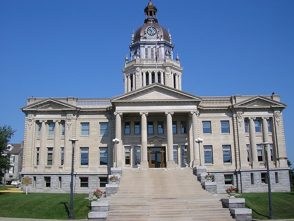 File:Bourbon county, kentucky courthouse.jpg