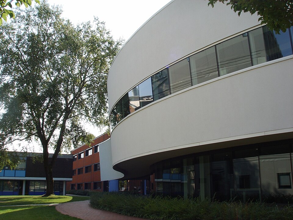 File:HartleyLibraryRear.JPG