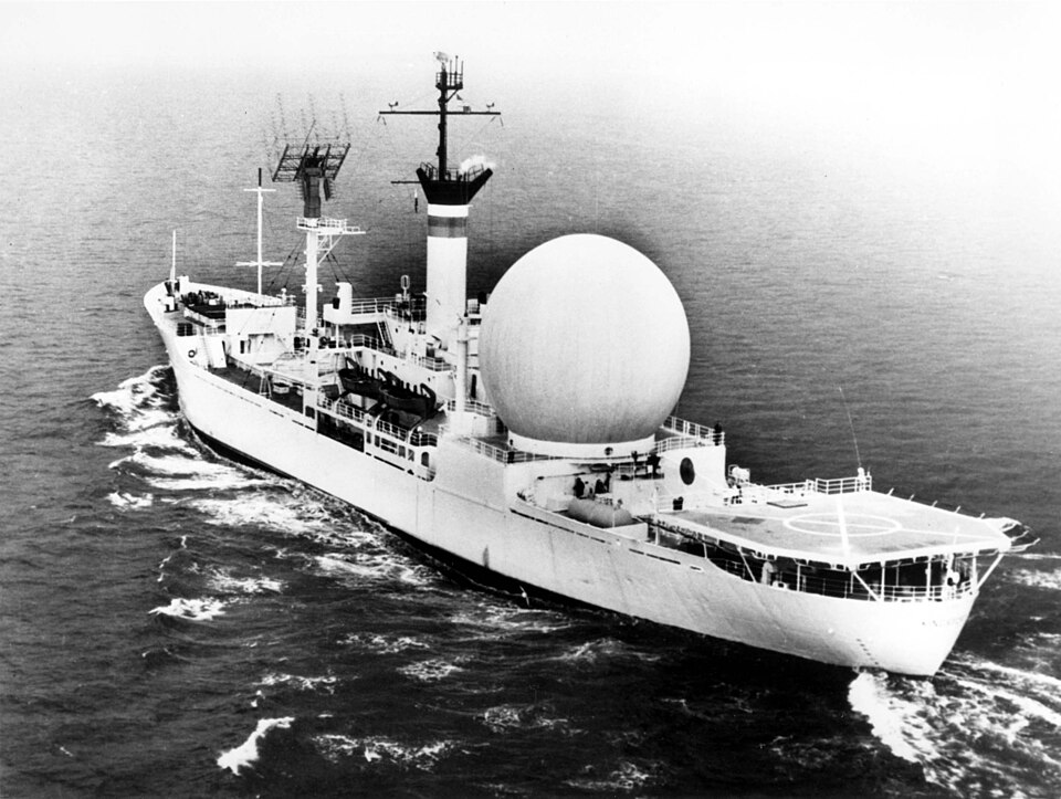 File:USNS Kingsport Satellite Communications Ship.jpg