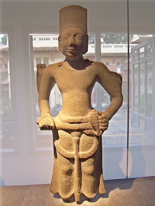 File:Visnu Oc Eo.jpg