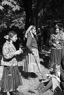 Polska Roma in Poland, in traditional dress