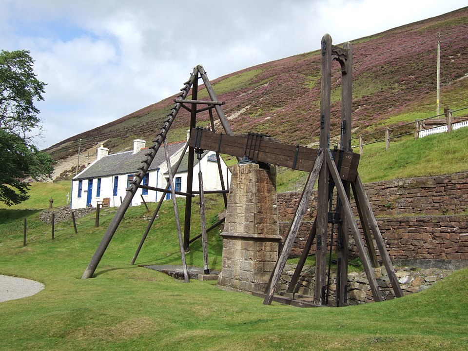 File:Wanlockhead Hydraulic Engine 05-08-29 22.jpeg
