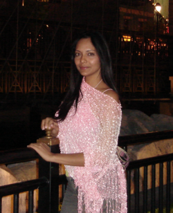 Lya Barrioz represented Nicaragua in 2000