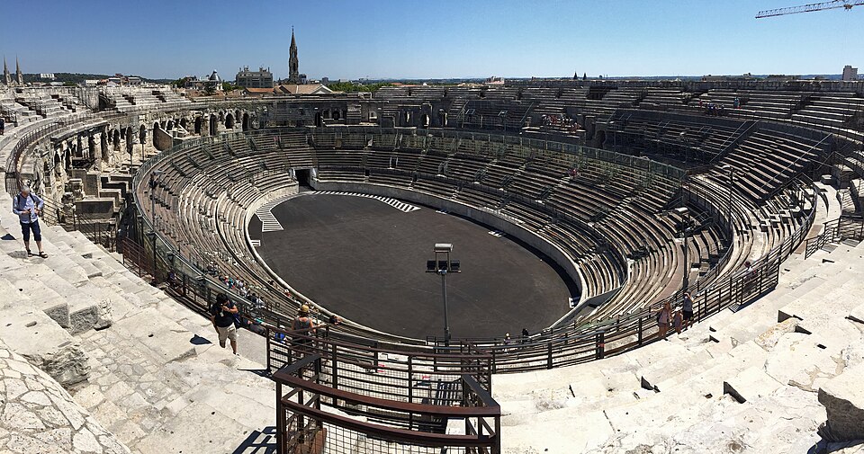 File:2015-Arena-of-Nîmes-Interior.JPG