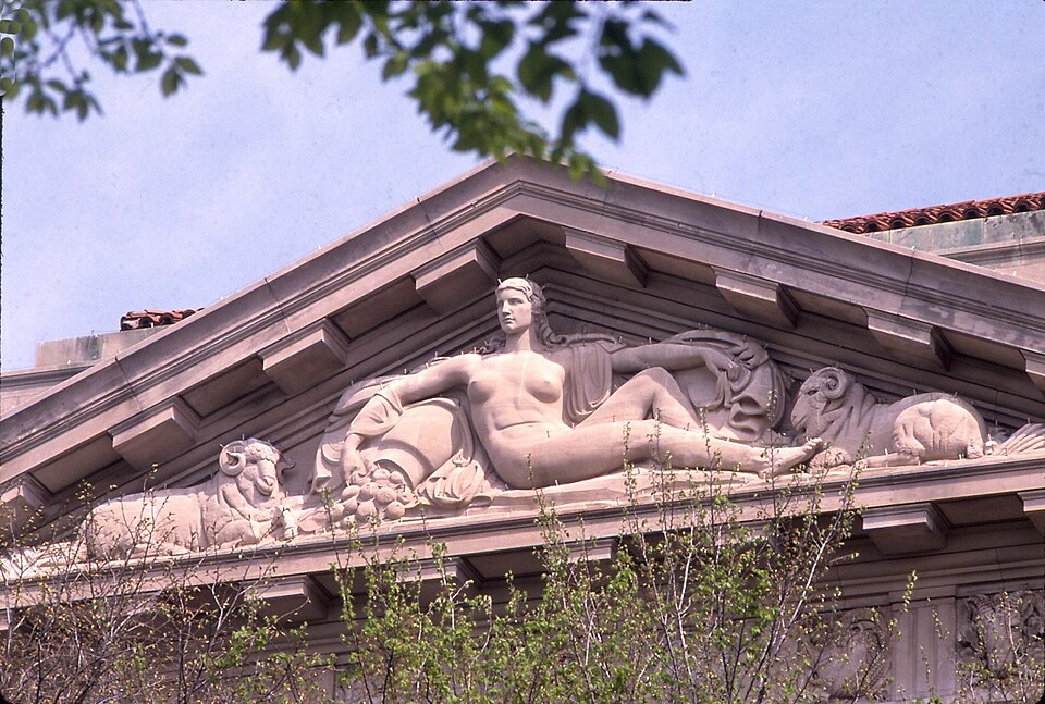 File:Sherry Fry pediment Wash. DC.jpg