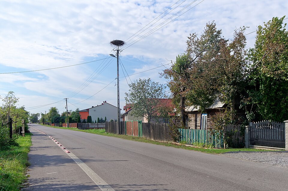 File:Teofilów, województwo świętokrzyskie, 20201003 1244 1516.jpg