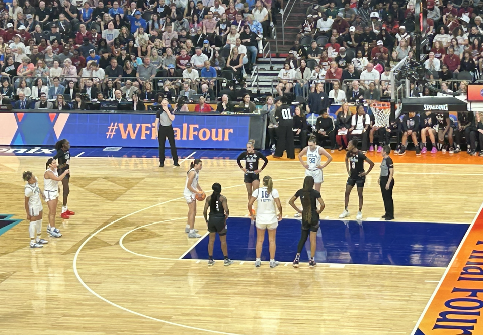 File:2026 NCAA Womens basketball championship.png