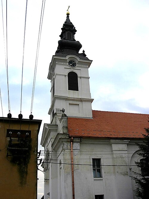 File:Pivnice, Evangelical Church.jpg