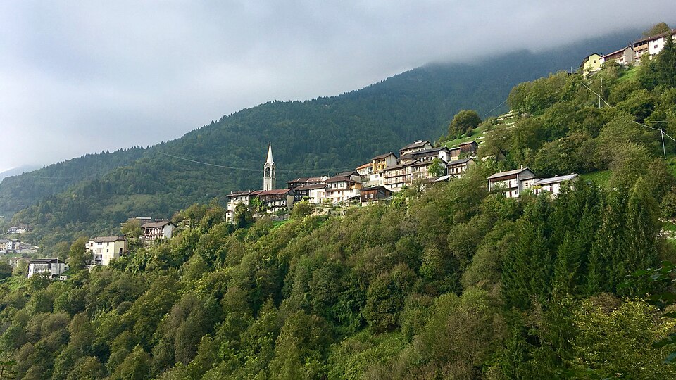 File:San Donato — frazione di Lamon.jpg