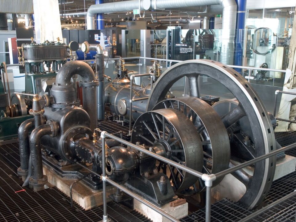 File:Thinktank Birmingham - object 1956S00658(1).jpg