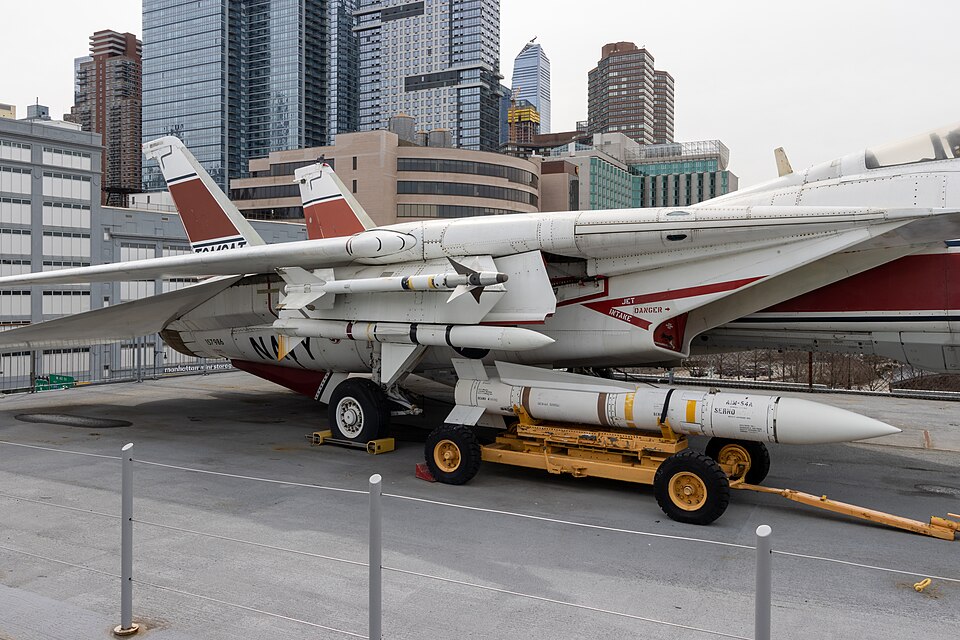 File:At the Intrepid Museum 2023 123.jpg