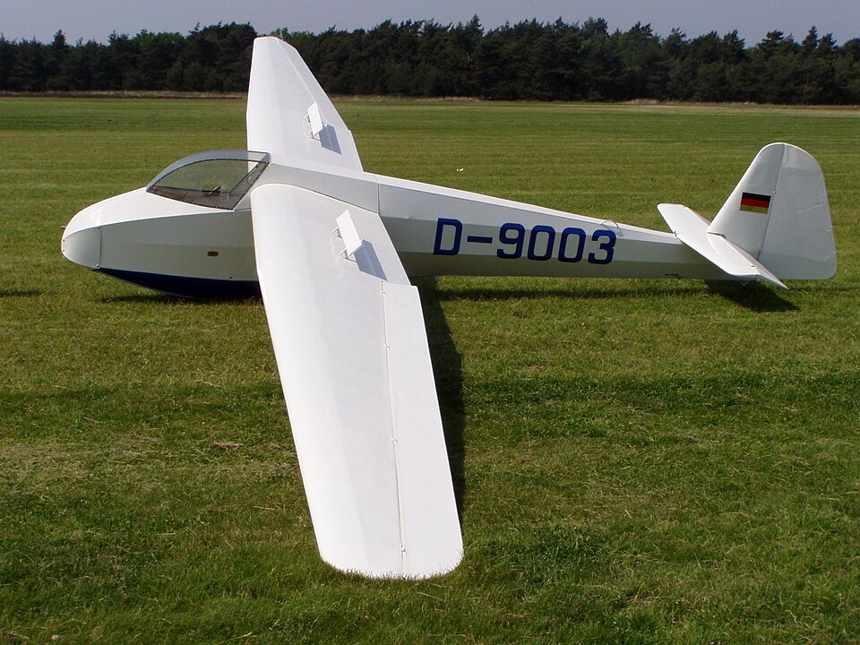 File:Scheibe B-Spatz Spatzentreffen Terlet NL 20050528.JPG