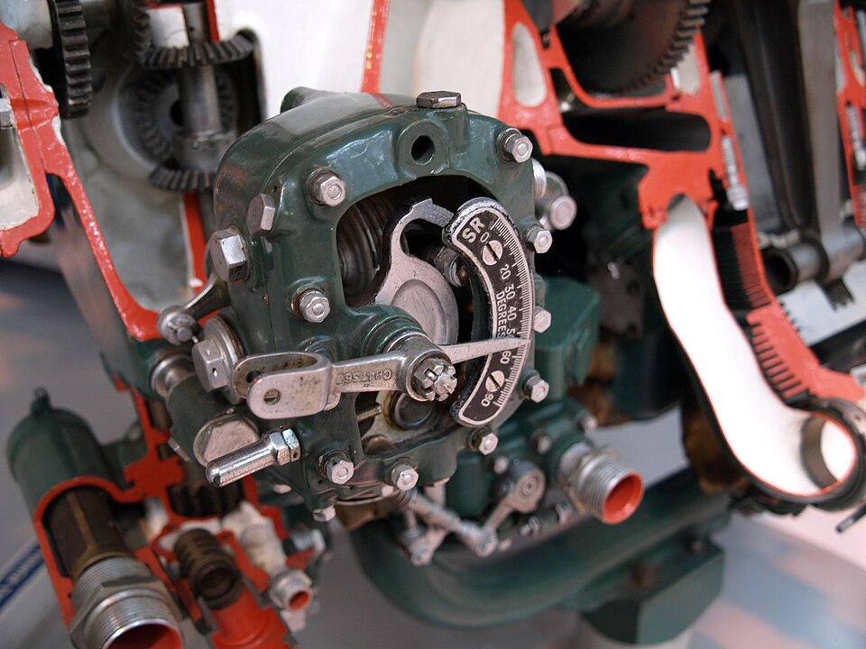 File:Alvis Leonides controller.JPG