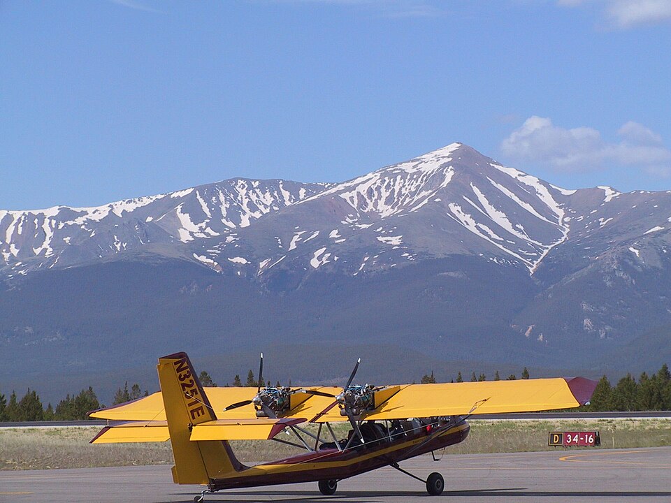 File:AircamAtLeadville.jpg