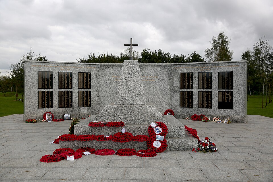 File:Bastion memorial NMA.jpg