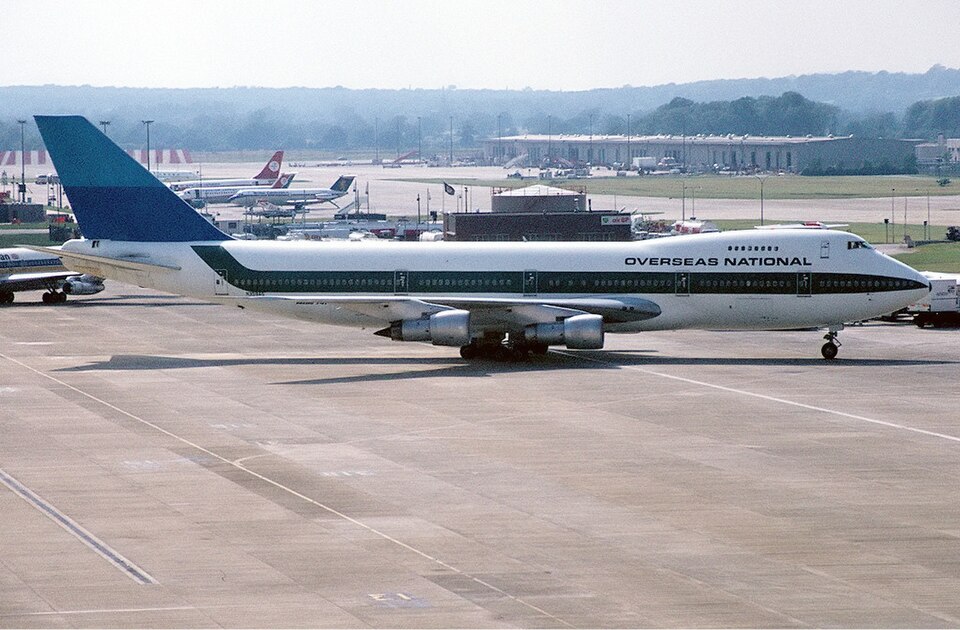 File:Overseas National Airways Boeing 747-200 Rees.jpg