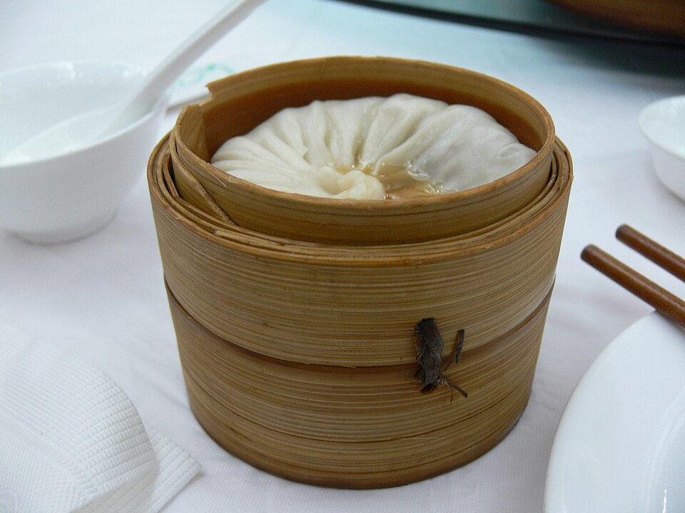 File:扬州富春茶社汤包.JPG