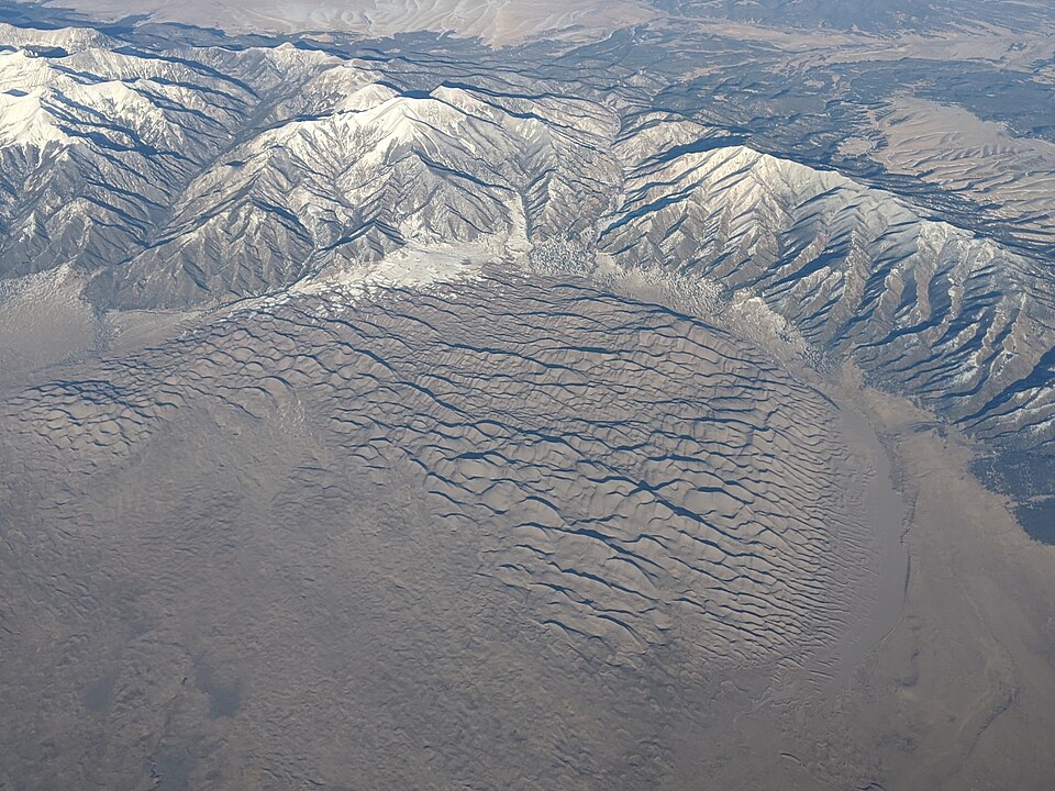 File:AerialGreatSandDunes.jpg