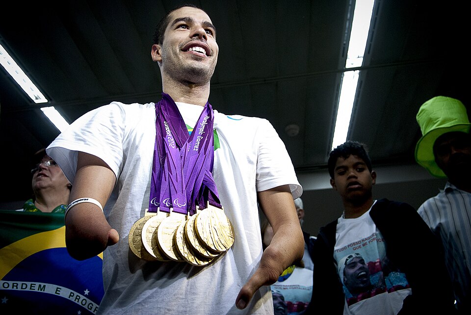 File:Daniel Dias 2012.jpg