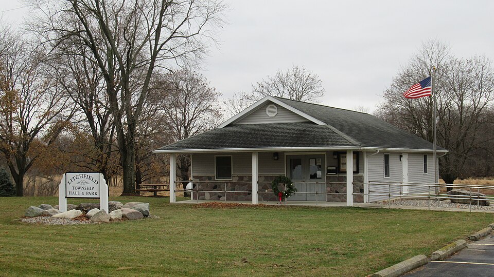 File:Litchfield Township, Michigan hall.jpg