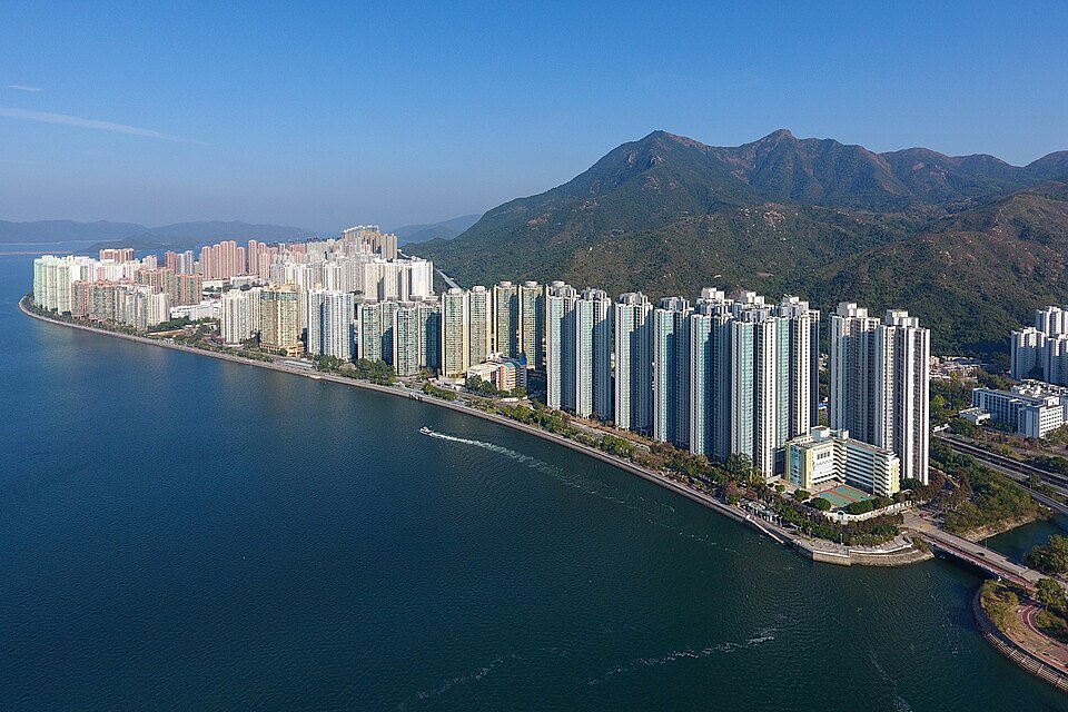 File:Ma On Shan Aerial View 201712.jpg