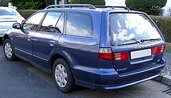 Pre-facelift Mitsubishi Galant GLS station wagon (Europe)