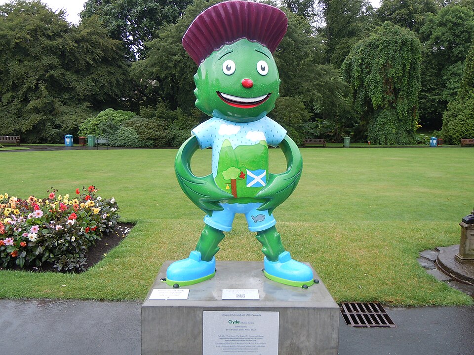 File:Clyde (Mascot).jpg