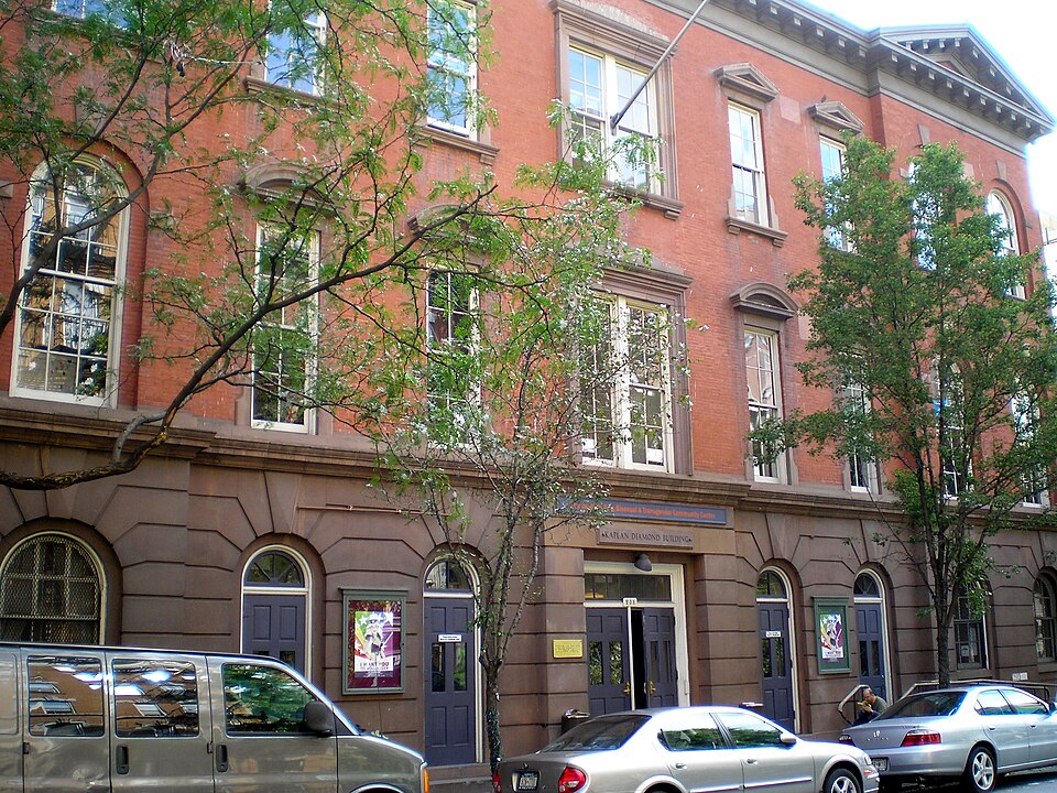 File:LGBT Community Center.jpg