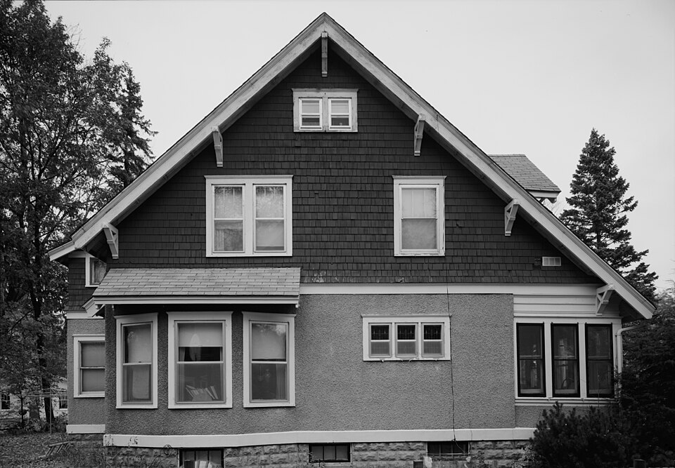 File:O. E. Rolvaag House, Northfield.jpg